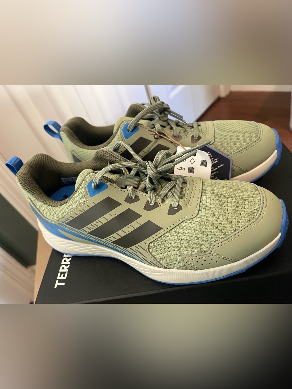 Adidas kids Terrex Tracefinder J